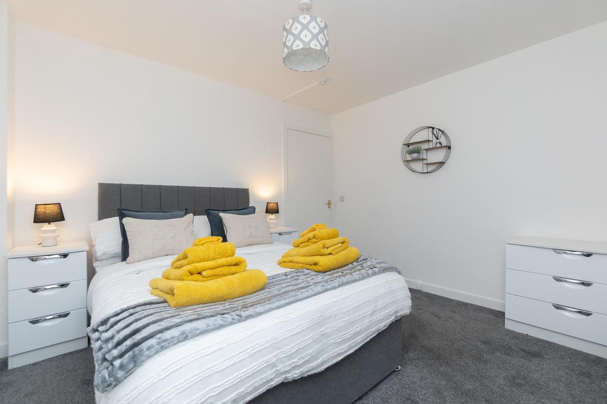 - Sja - 1 Bed Appartement *